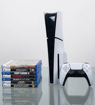 Playstation 5 slim Used with 7 Discs