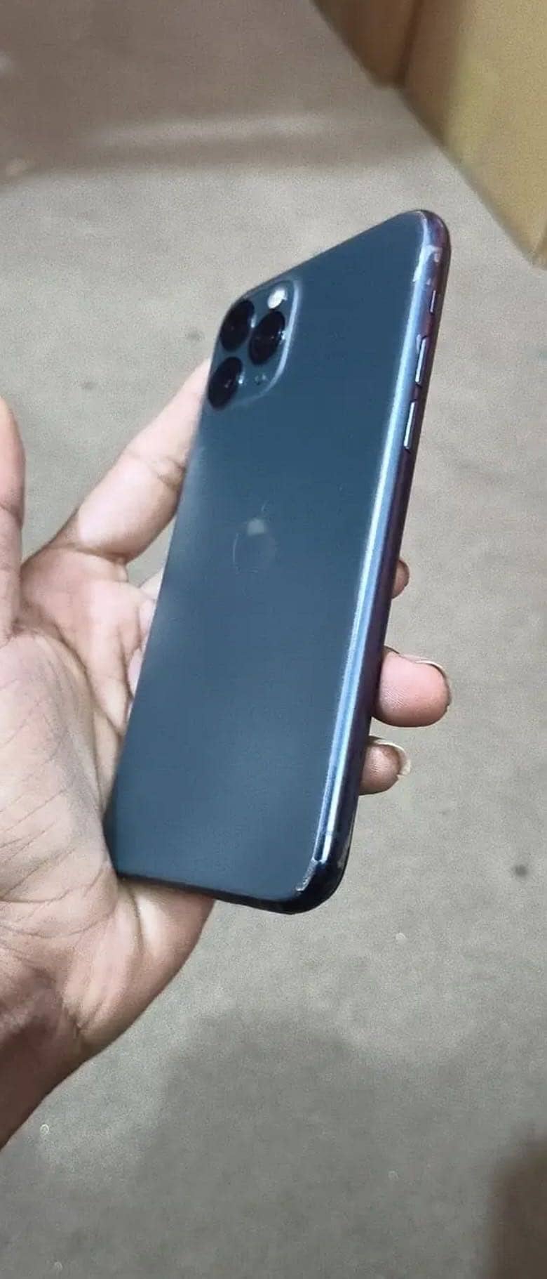 Apple iPhone 11 Pro 1