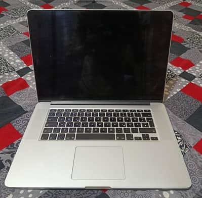 MacBook Pro/ 15.4-inches/ Mid 2015 |16 GB Ram| |250 GB SSD|