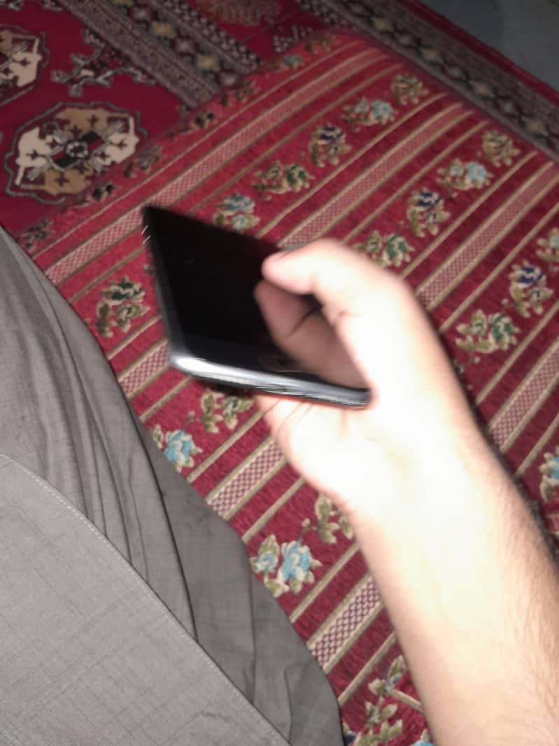 Apple iPhone 8 Plus 3