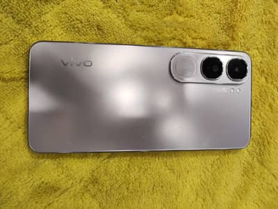 Vivo Y200