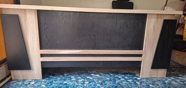Premium Executive Office / Reception Desk with Storage – Excellent Co