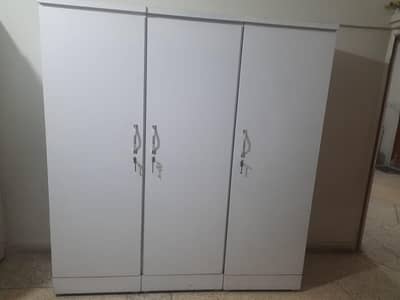 Bedroom set 3 pies