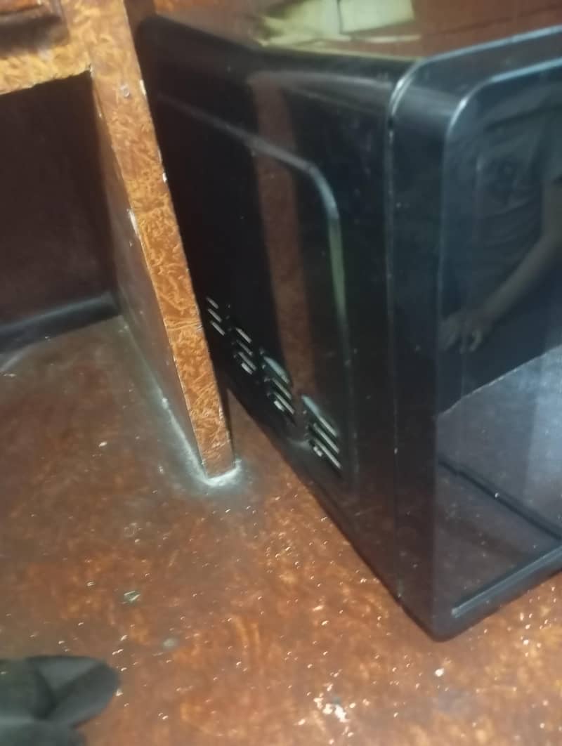 microwave used 11