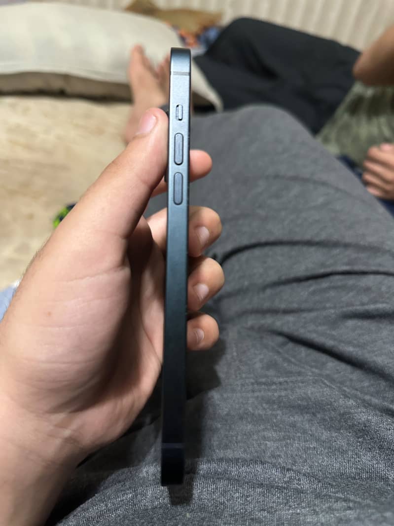 Apple iPhone 14 plus 3