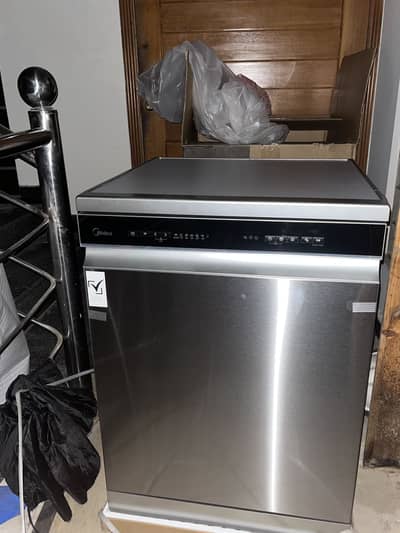 Midea Dishwasher
