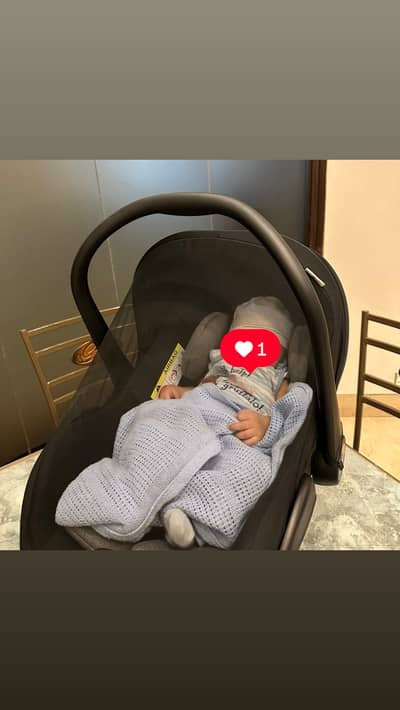 Baby car seat