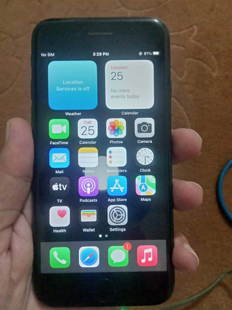 Apple iPhone 7 1