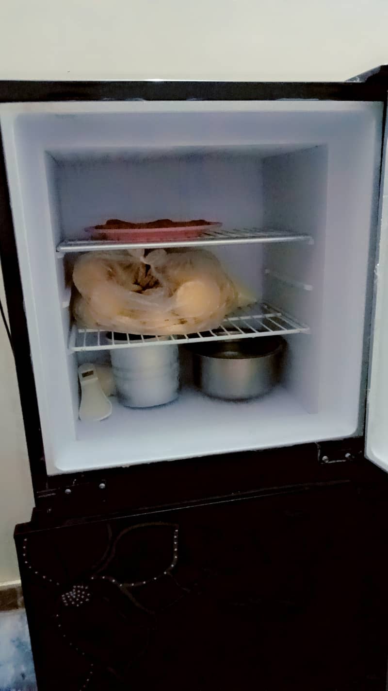 Orient Refrigerator 2
