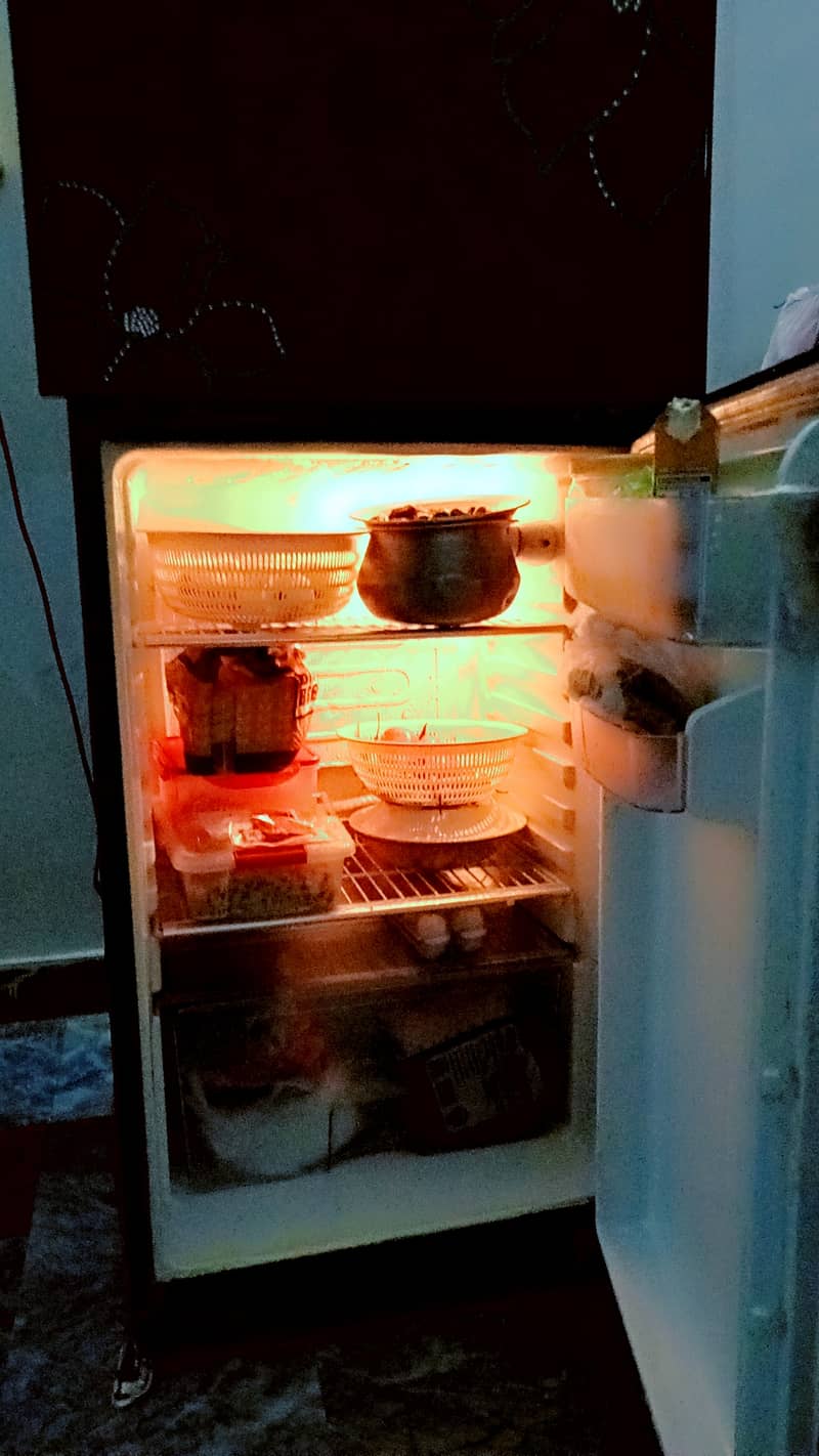 Orient Refrigerator 3
