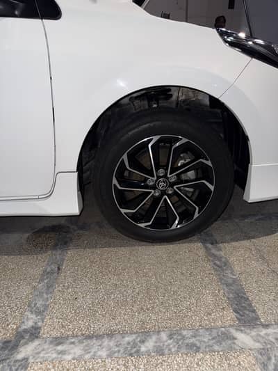 Toyota Corolla Altis 2025