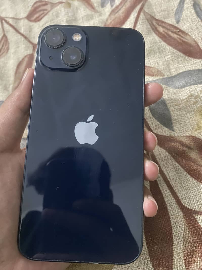 Apple iPhone 13 0