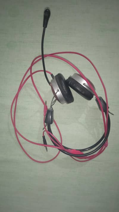 Solic SLR-829MV Stereo Headphones / Gaming Headset (Red)