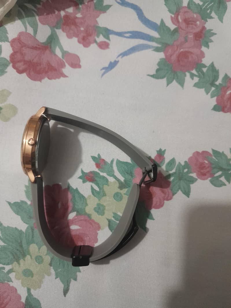 Watch 2