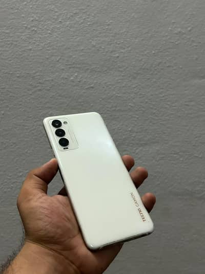 Tecno Camon 18