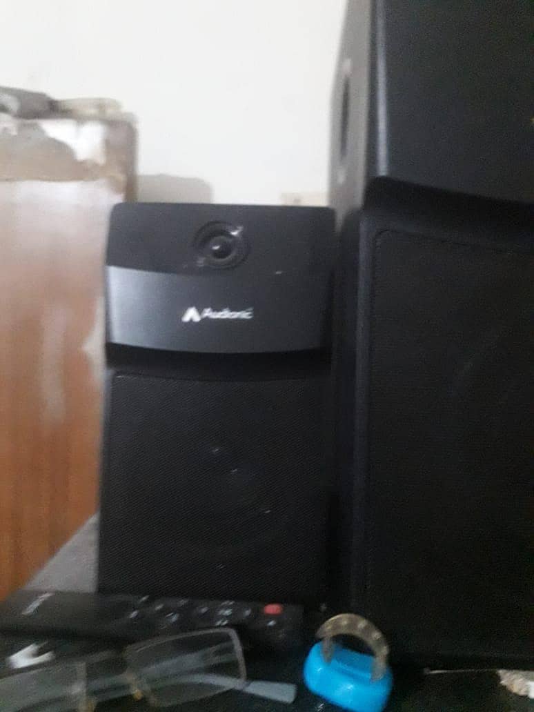 Audionic speakers 3
