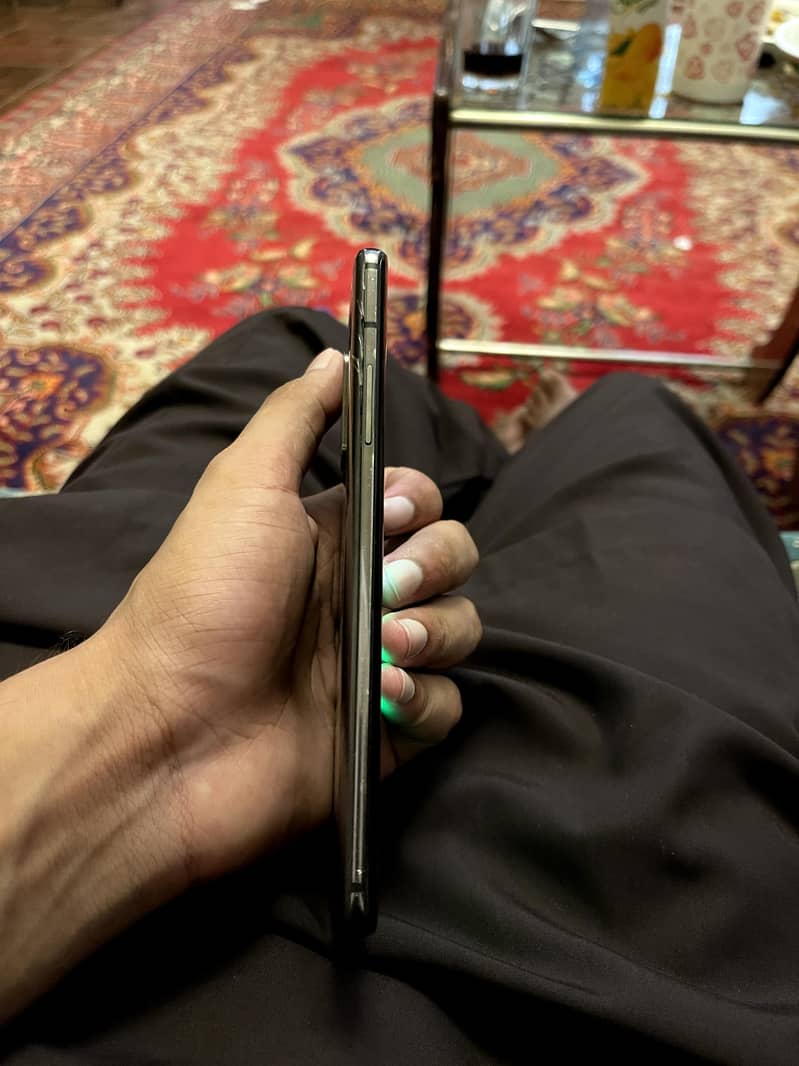 One Plus 7 Pro 4