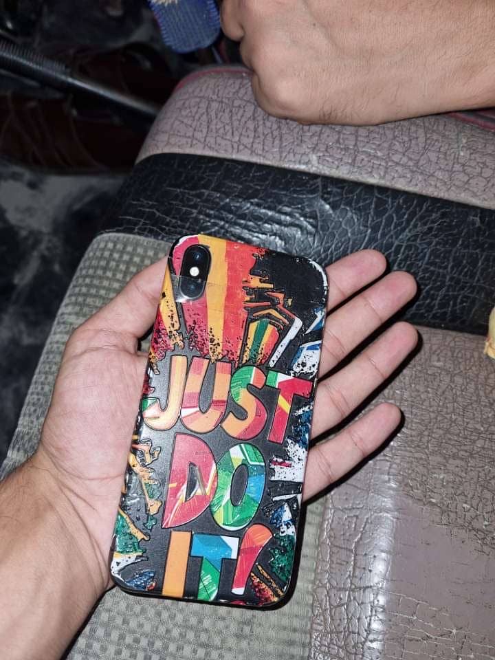 Apple iPhone X 1