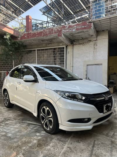 Honda Vezel 2016
