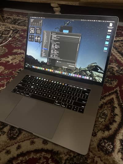 MacBook Pro 15-inch Core i9 – 32GB RAM – Radeon Pro 555X