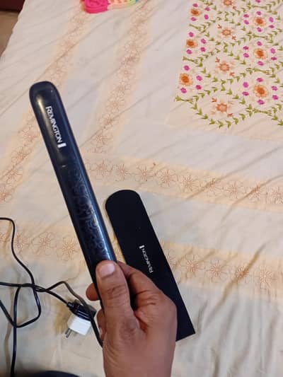 Remington straightener S6300
