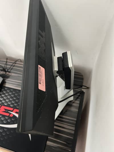 Dell 18 inches display with adjustable stand