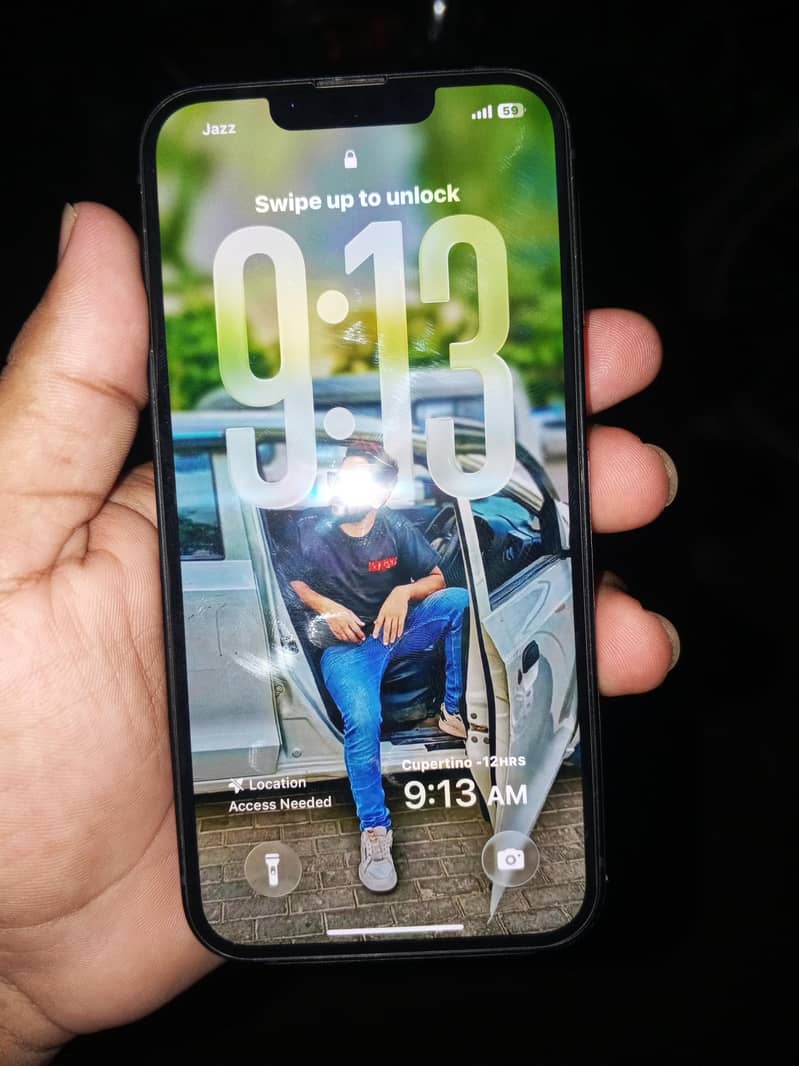 Apple iPhone 13 3