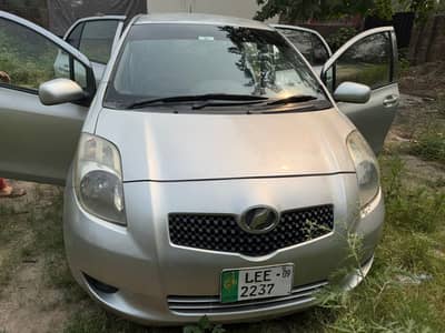 Toyota Vitz 2007