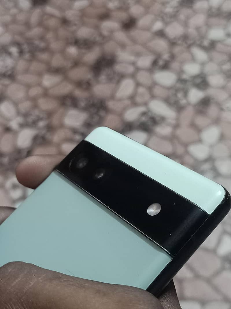 Google Pixel 6a 10