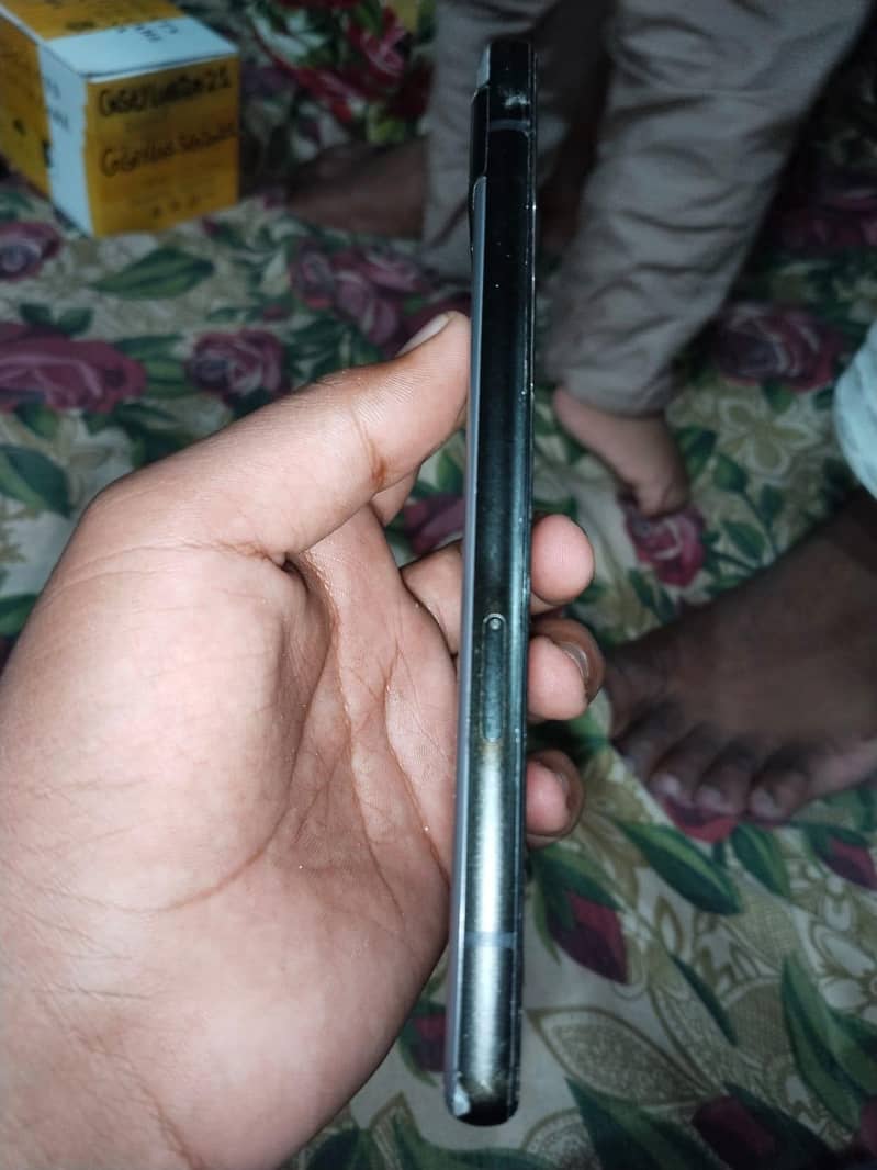 Google Pixel 6a 5