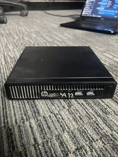 HP Desktop 705 G2