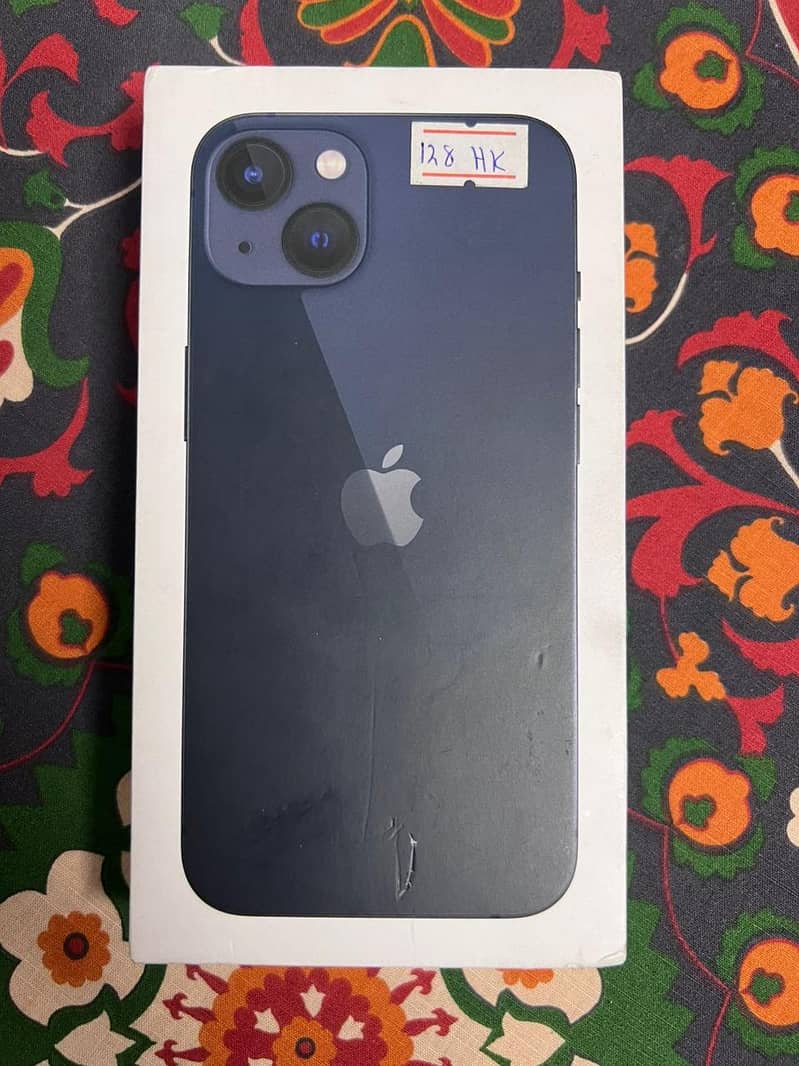 Apple iPhone 13 11