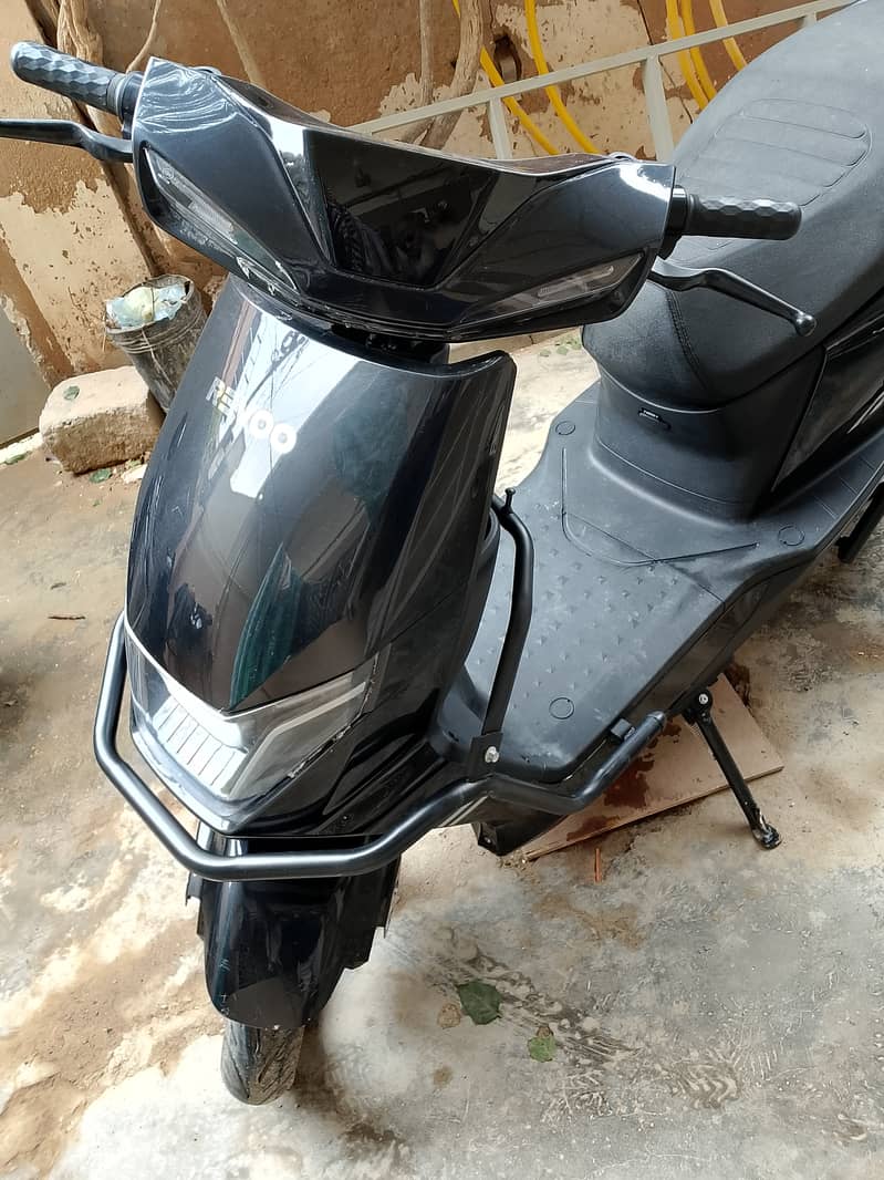Revoo Model 2026 scouter 8