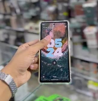 Google Pixel 7a 1