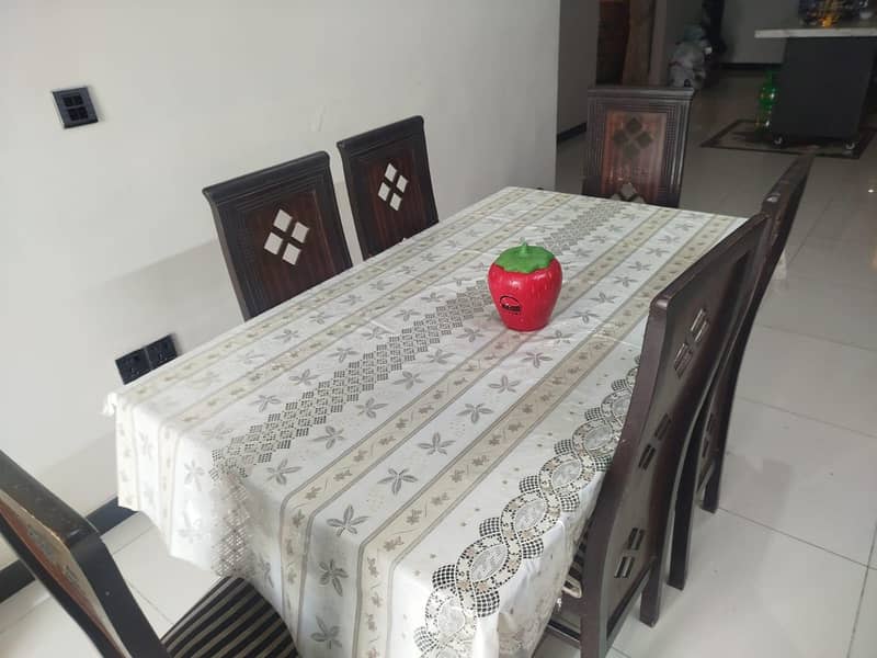 Dining Table with chairs 2