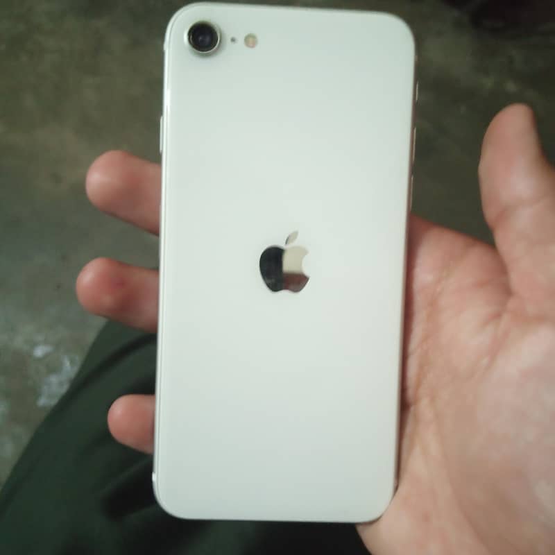 Apple iPhone SE 0