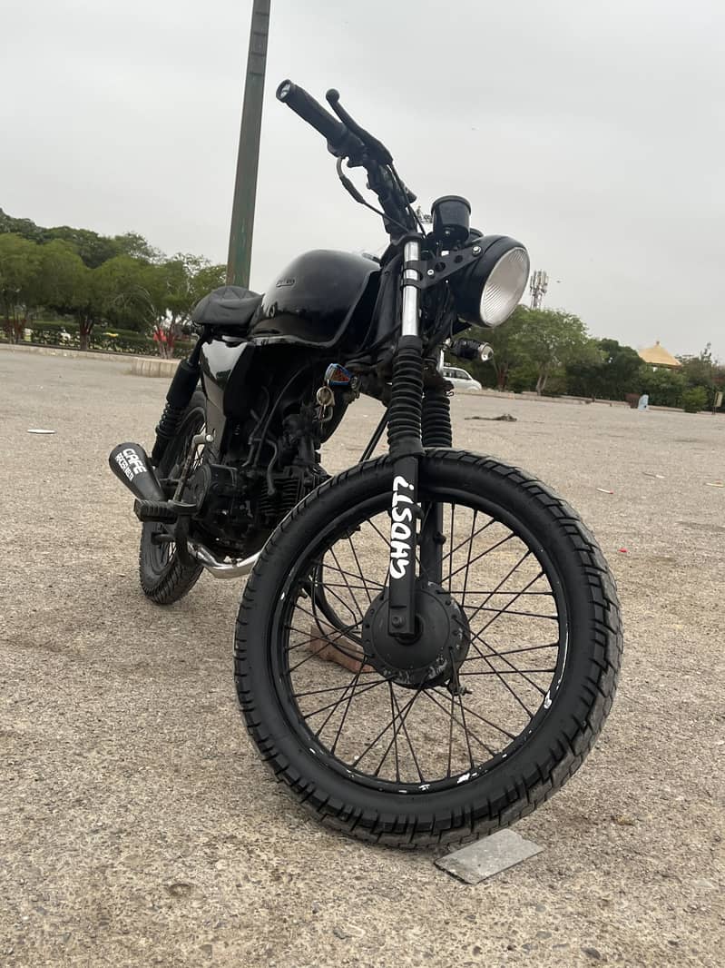 CAFE RACER 1
