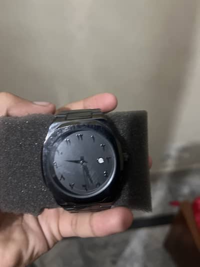 Arabic black aura watch