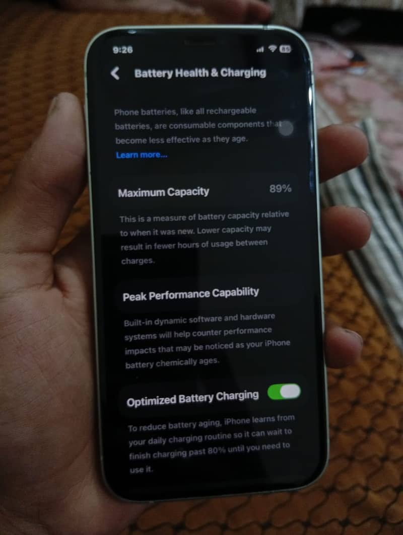 Apple iPhone 12 2