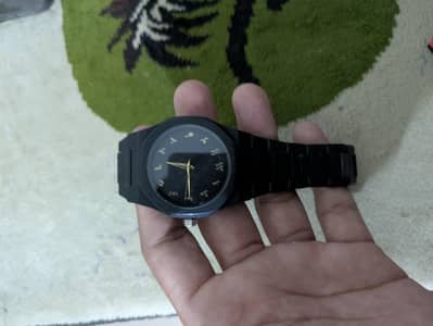 Stylish Black Analog Watch – Premium Look