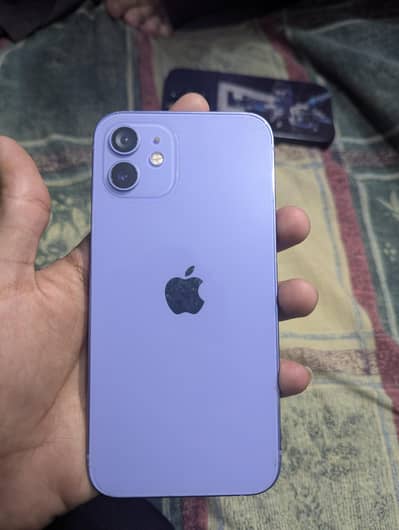 Apple iPhone 12