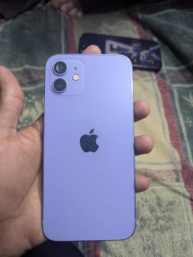 Apple iPhone 12 0