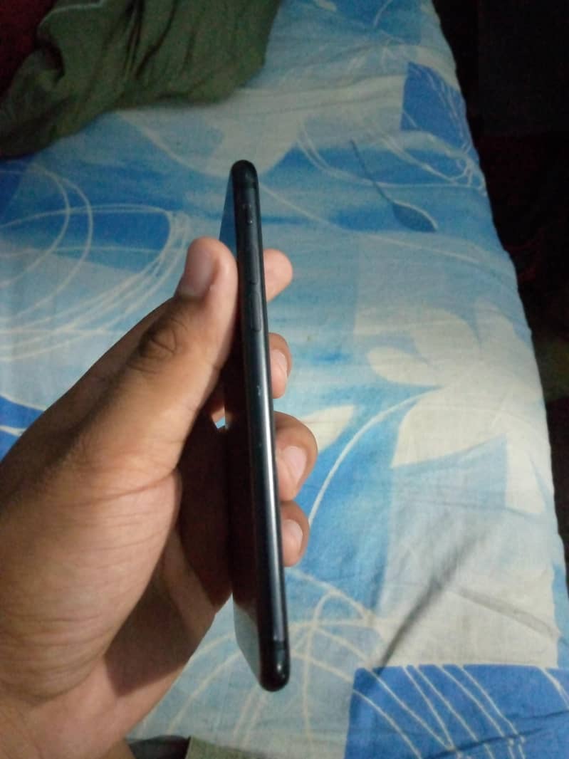 Apple iPhone 7 8