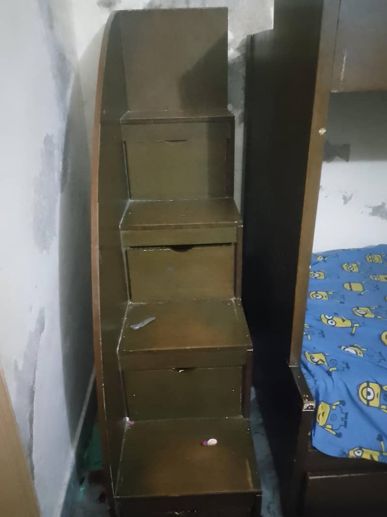 Triple bunker bed 3