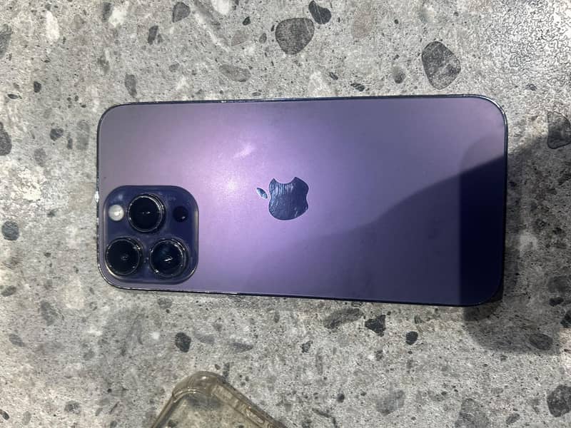 Apple iPhone 14 Pro Max 0