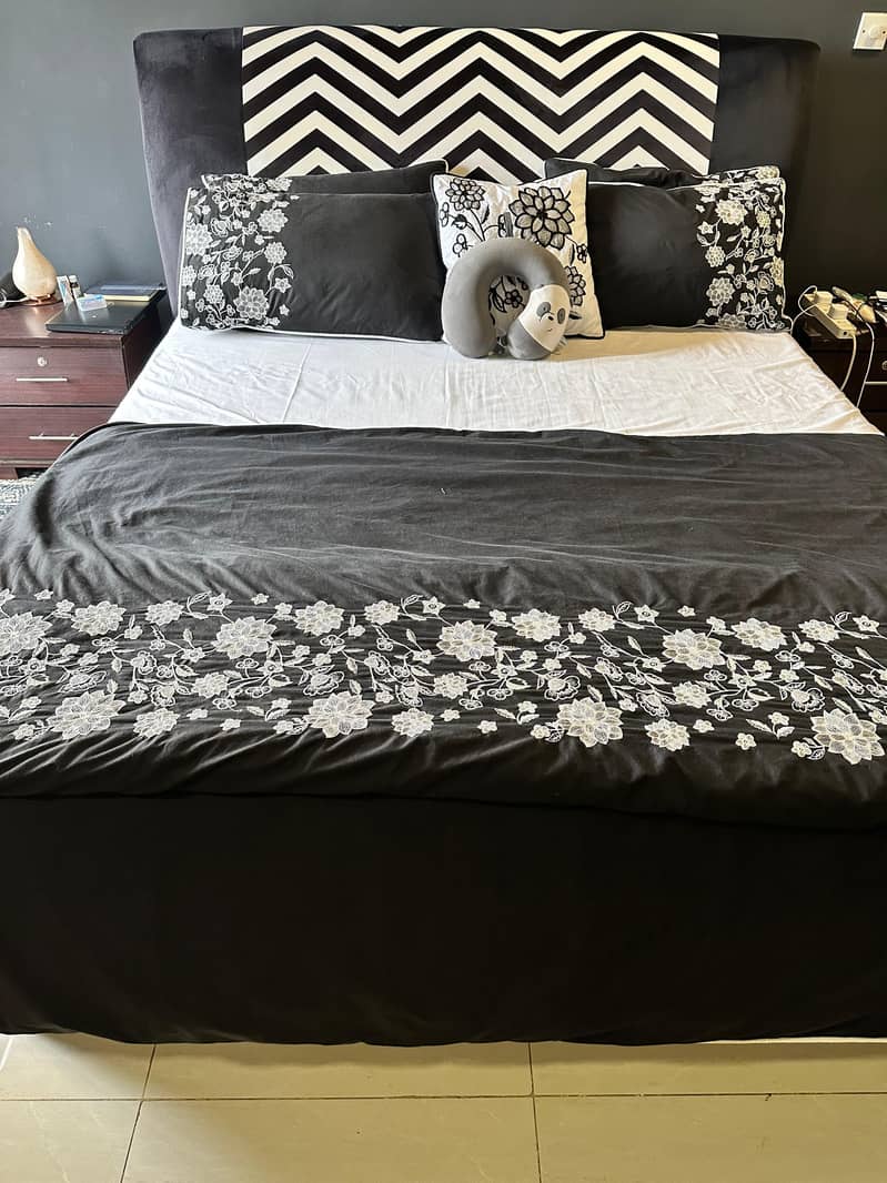 double bed with side table 1