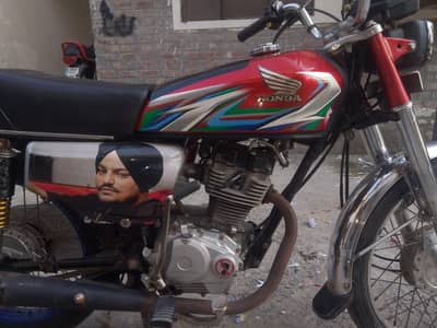 Honda 125 Two bike