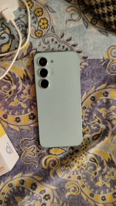 Tecno spark 40 pro 16/256 gb read add