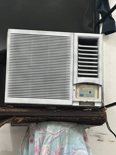 Window ac in best working condition