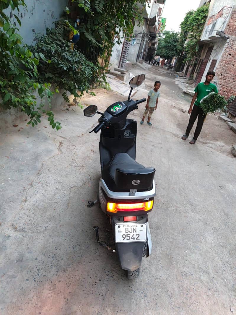 electric scooter  1